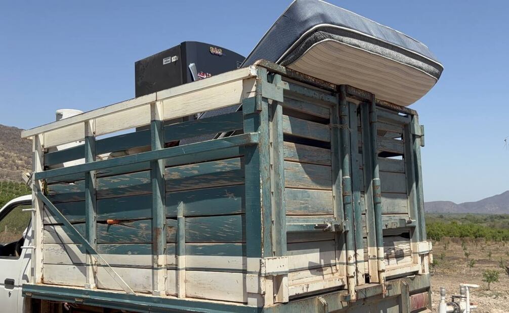 La alcaldesa ofreció refugio temporal, colchonetas, cobijas, atención médica, medicamentos y alimentos a familias desplazadas por la violencia. (25/07/25) Foto: Carlos Arrieta.