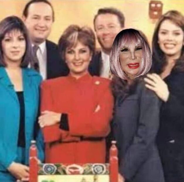 Alfredo Adame se desquita de Andrea Legarreta con esta foto.