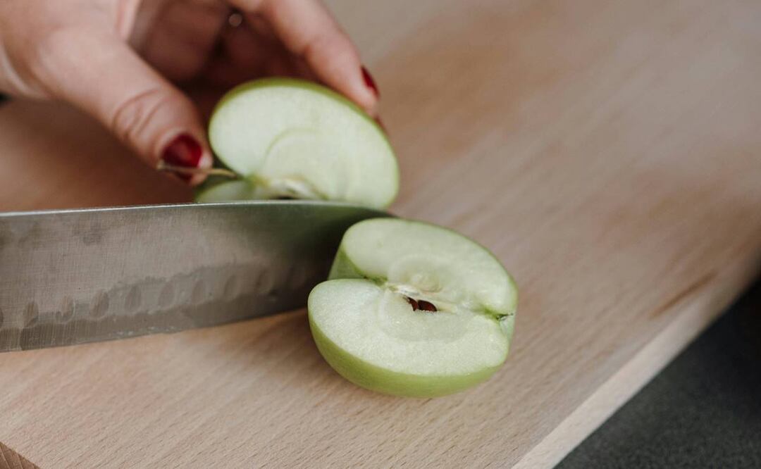Evita que tus manzanas se oxiden. Foto: Pexels