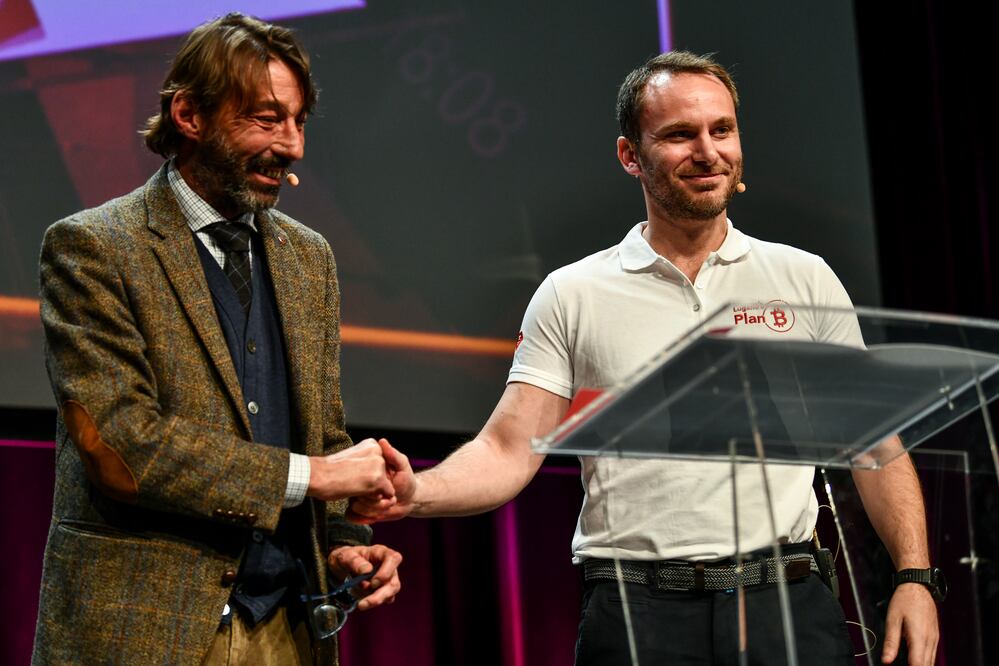 Lugano aceptará Tether para implementar pagos en criptomonedas