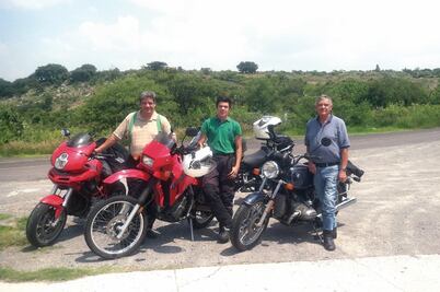 A recorrer el mundo con Isabella su motocicleta