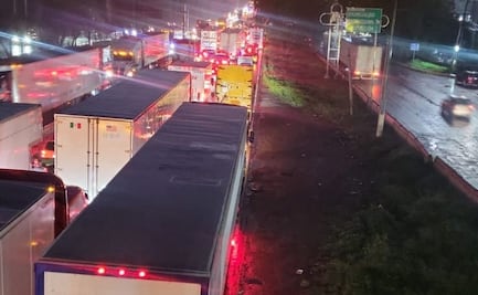 Carretera México-Querétaro reporta intensa carga vehicular a causa de las lluvias; hay cierre parcial por accidente