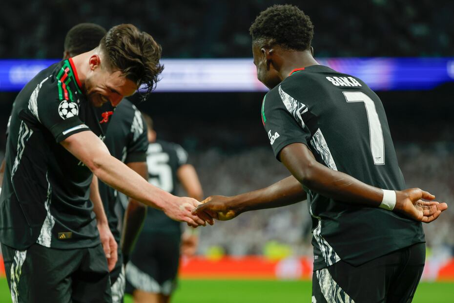 Arsenal en festejo de gol, tras anotarle al Real Madrid en la Champions League - Foto: EFE