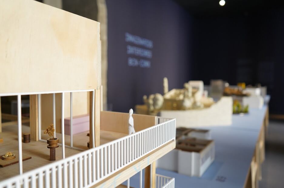 Miquel Arià y Andrea Griborio y su exposición “Habitar en la Ciudad de México. 25 edificios de departamentos del siglo XXI”.
Foto: Hugo Salvador. EL UNIVERSAL y Museo San Ildefonso