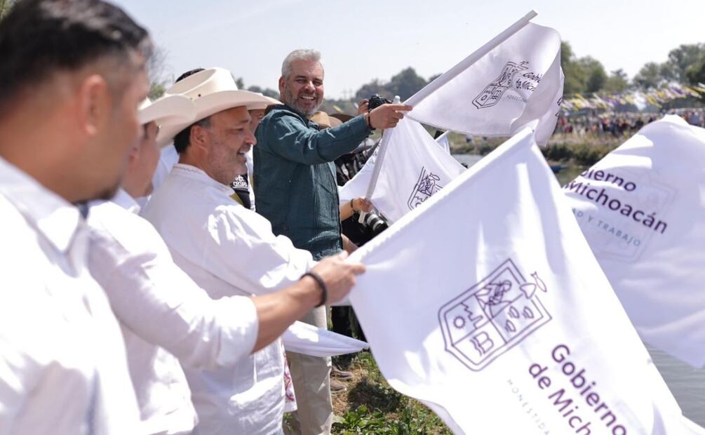 El Gobernador Alfredo Ramírez Bedolla dio el banderazo de salida a los competidores (21/04/2025). Foto: Especial