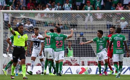 León viene de atrás y derrota a domicilio a Pumas