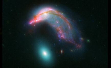 NASA revela imagen galáctica de un 'pingüino' y un 'huevo'