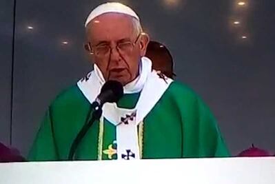 Concluye Papa visita a Perú y regresa a Roma