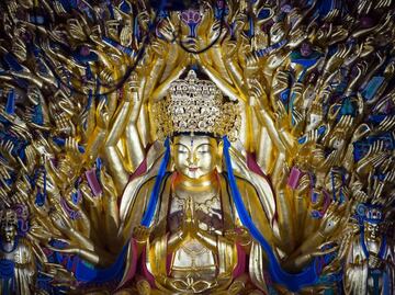 Concluye restauración de famoso buda de las mil manos