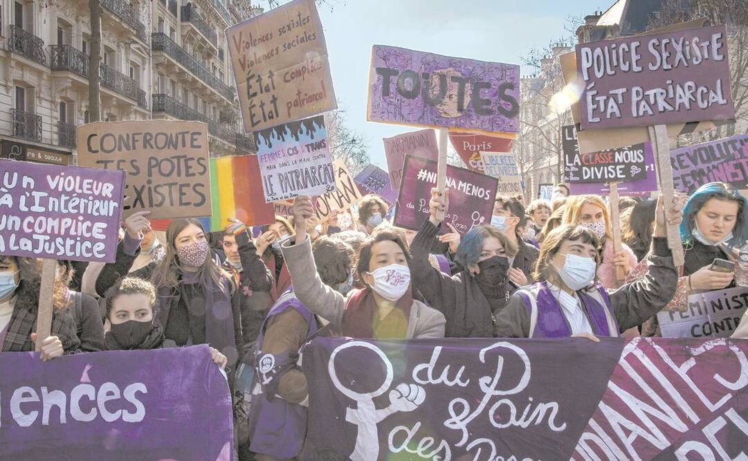 En Francia, miles denunciaron la inacción de las autoridades frente a la violencia doméstica. En este país, una mujer es asesinada cada tres días por su pareja o expareja, según cifras de 2019. Foto: Ian Langsdon. EFE