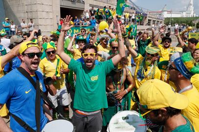 Pagan reventa con billetes falsos 