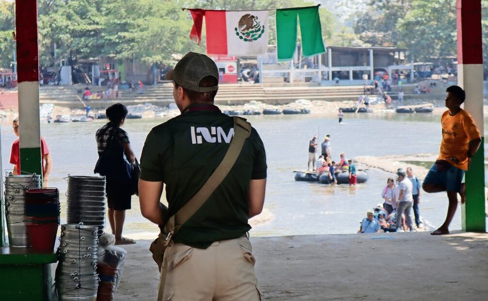 El gobierno de México ordenó la presencia de agentes del INM y de la GN en el margen del río Suchiate. (07/02/2025) Foto: María de Jesús Peters | El Universal