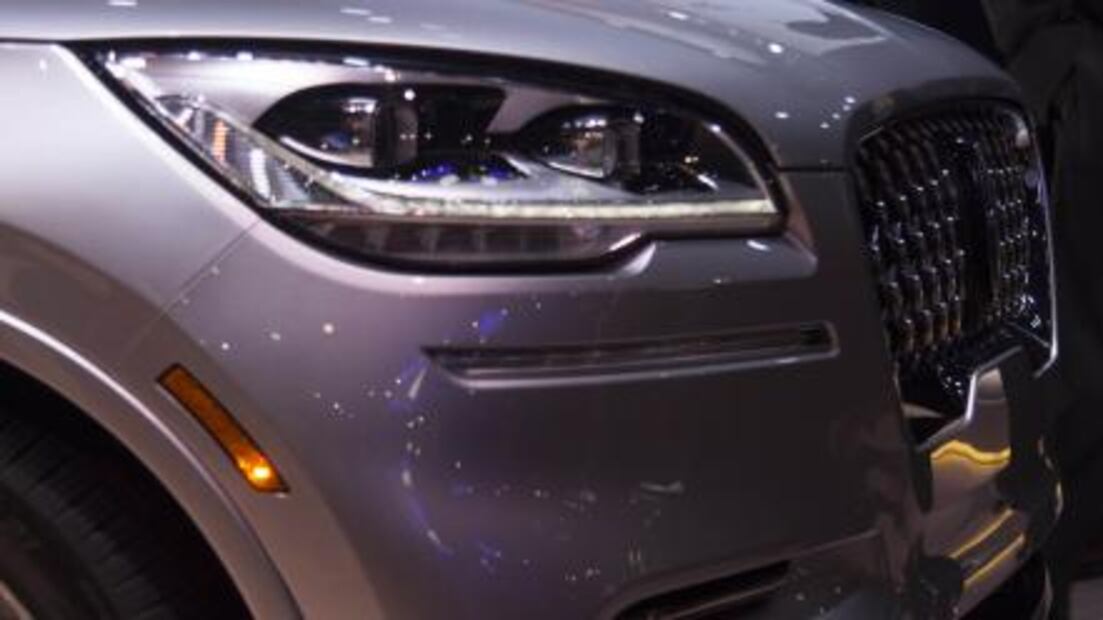 Lincoln Aviator: elegancia y poder en un solo auto 