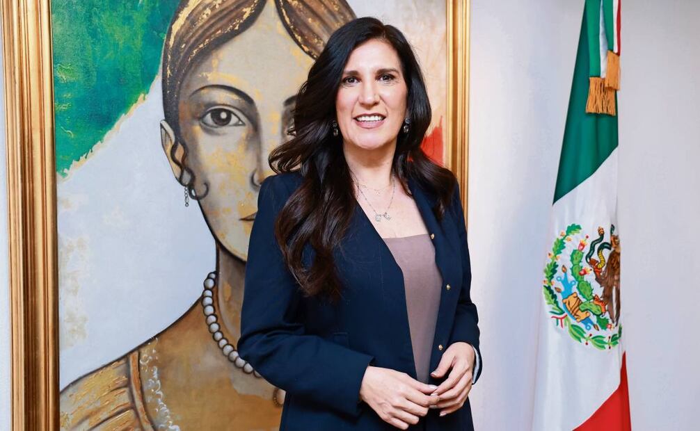 Entrevista con la presidenta de la Mesa Directiva de la Cámara de Diputados, Kenia López Rabadán. Foto: Fernanda Rojas / EL UNIVERSAL