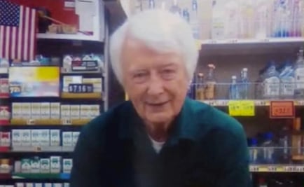 “Era él o yo”: hombre de 80 años dispara a ladrón que intentó asaltar su licorería 