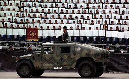 Pasan revista a columna del desfile del 16 de septiembre