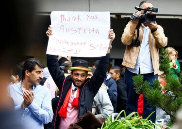 Austria da la bienvenida a refugiados