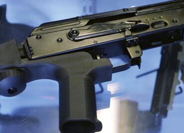 Persecución en Culiacán termina con tres detenidos y decomiso de armas