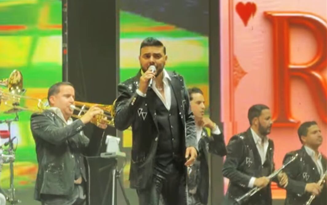 El Recodo, junto con Banda Machos, se presentaron en la Arena Ciudad de México.
Foto: Instagram
