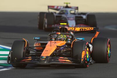 Los McLaren dominan por delante de Russell el último libre del Gran Premio de Arabia Saudita