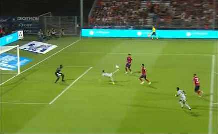 VIDEO: Messi se luce con gol de chilena en triunfo del PSG
