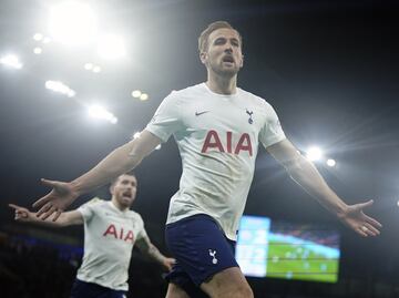 Un contundente Harry Kane derriba al Manchester City y enciende la Premier League