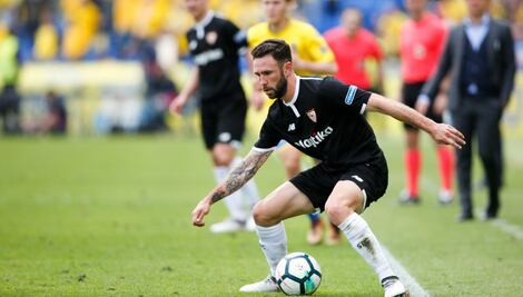Miguel Layún sin poder competir en Champions League