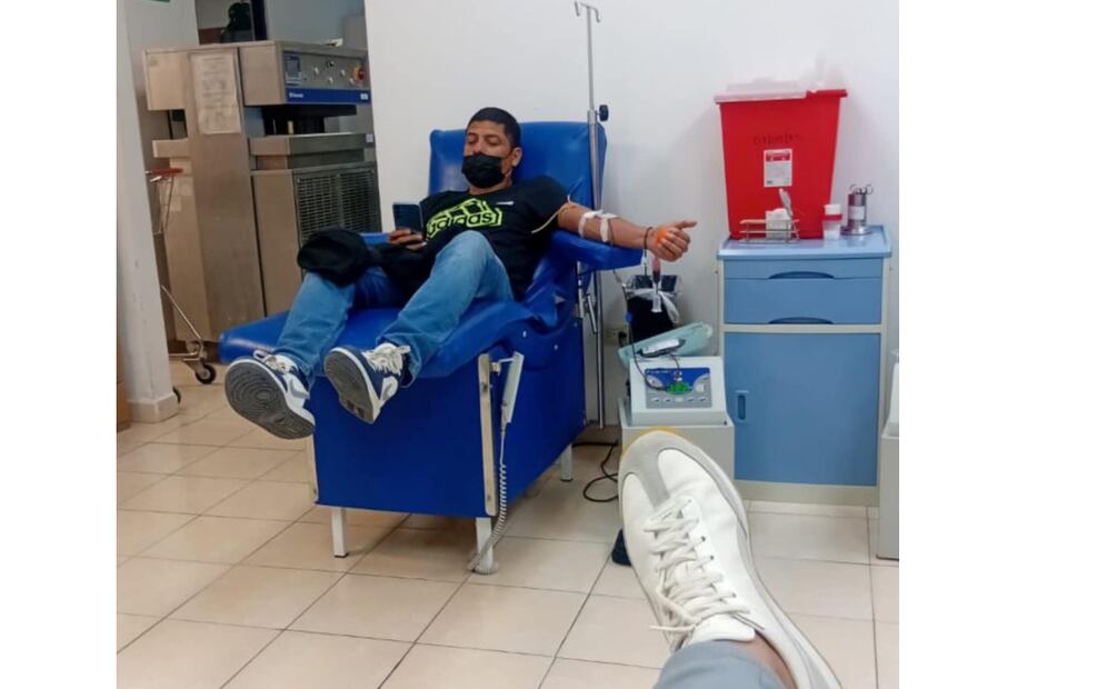 Usuarios en redes sociales acudieron al Hospital Universitario de Monterrey, Nuevo León para donar sangre (08/02/2025). Foto: Especial
