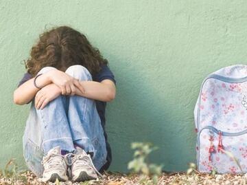 Denuncian a mujer que golpeó a niña en pelea callejera en Sinaloa
