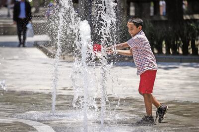 ¿Qué estados modificaron sus horarios y cuáles adelantaron las vacaciones de verano por la ola de calor?