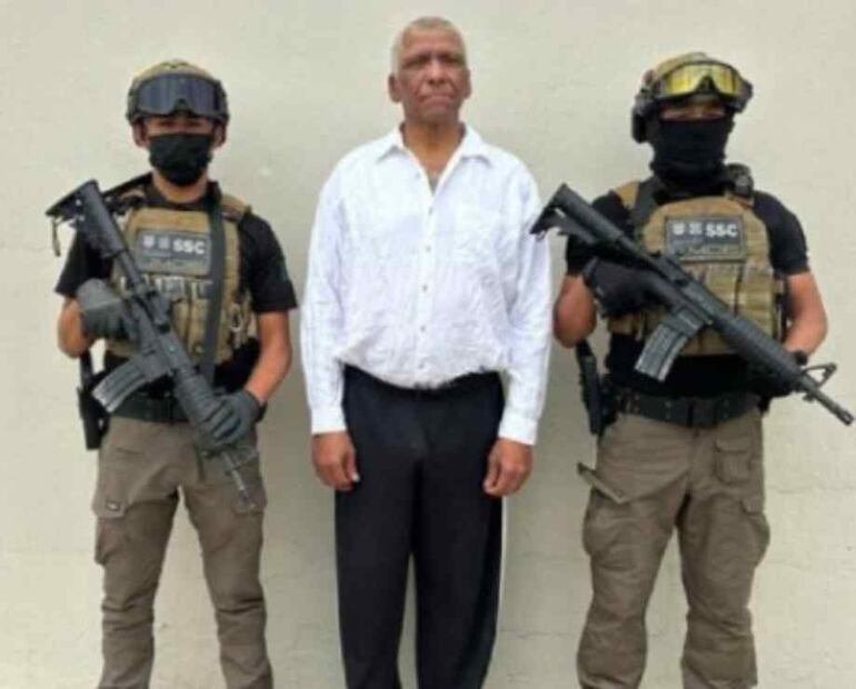 El Indio de Hollywood detenido por elementos de la SSC foto: Especial