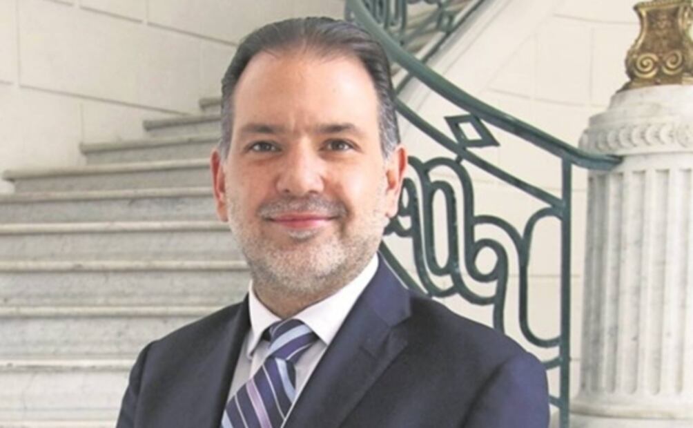 Pese a estar prófugo, Christian Von Roehrich cobró casi 160 mil pesos como diputado del PAN en Congreso CDMX 