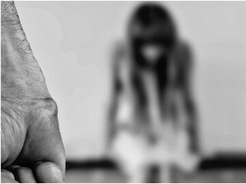 Detienen en Francia a decenas de hombres por violar a una mujer que fue drogada