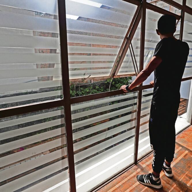 Edson L. tenía 17 años cuando fue arrestado mientras cobraba el rescate de un secuestro exprés. Fue la primera y única ocasión que delinquió. Foto: ALEJANDRA LEYVA. EL UNIVERSAL