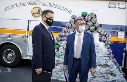 Anuncia EU incautación récord de una tonelada de metanfetaminas