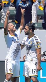 Gio luce en la victoria del Galaxy