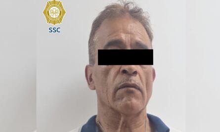 Sujeto ataca con arma blanca a trabajador de televisora y a ciudadano en calles de alcaldía Cuauhtémoc; agresor es detenido en Iztacalco