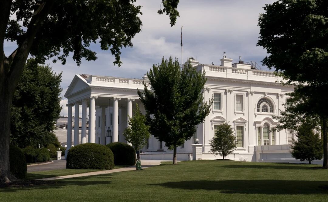 Se ve la Casa Blanca, el 30 de julio de 2022, en Washington. No se encontraron huellas dactilares ni ADN en la bolsita de cocaína encontrada en el vestíbulo. Foto: AP