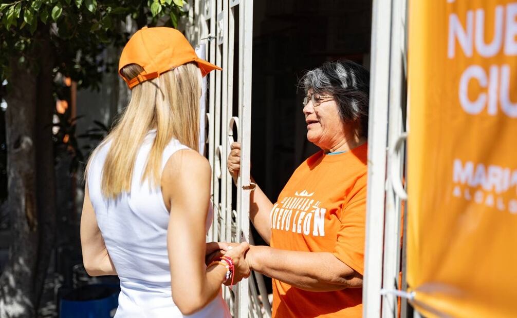 Mariana Rodríguez Cantú, candidata de Movimiento Ciudadano a la alcaldía de Monterrey lleva sus propuestas para los adultos mayores. Foto: Especial