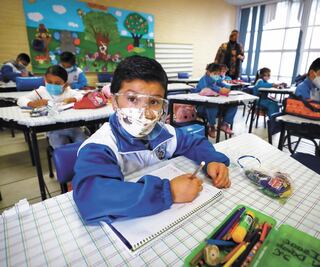 Prevén que nuevo ciclo escolar inicie en agosto