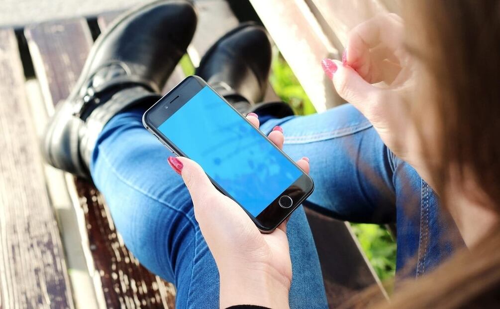 Pon a prueba estos hacks caseros para mejorar la apariencia de la pantalla del celular. Foto: Pixabay