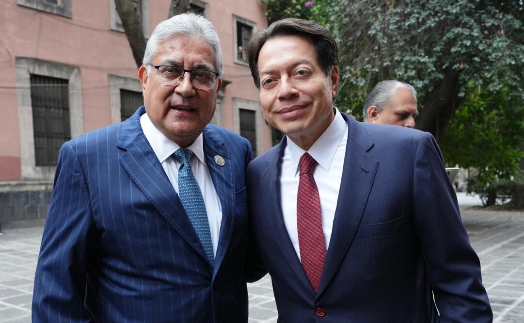 Mario Delgado, titular de la SEP, exhortó a maestras, maestros y dirigentes sindicales a que en la relación con la dependencia federal. Foto: Especial