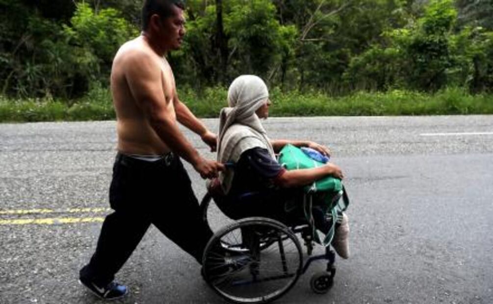 Nery, el migrante que perdió las dos piernas pero no sus ganas de llegar a EU