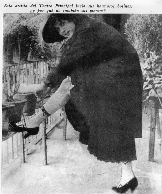 Cuando la mujer empezó a mostrar la pantorrilla 