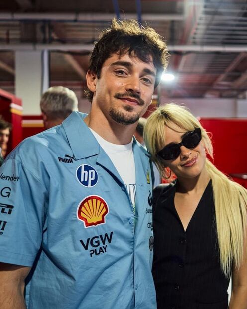 Charles Leclerc y Camila Cabello - Foto: @ScuderiaFerrari en X