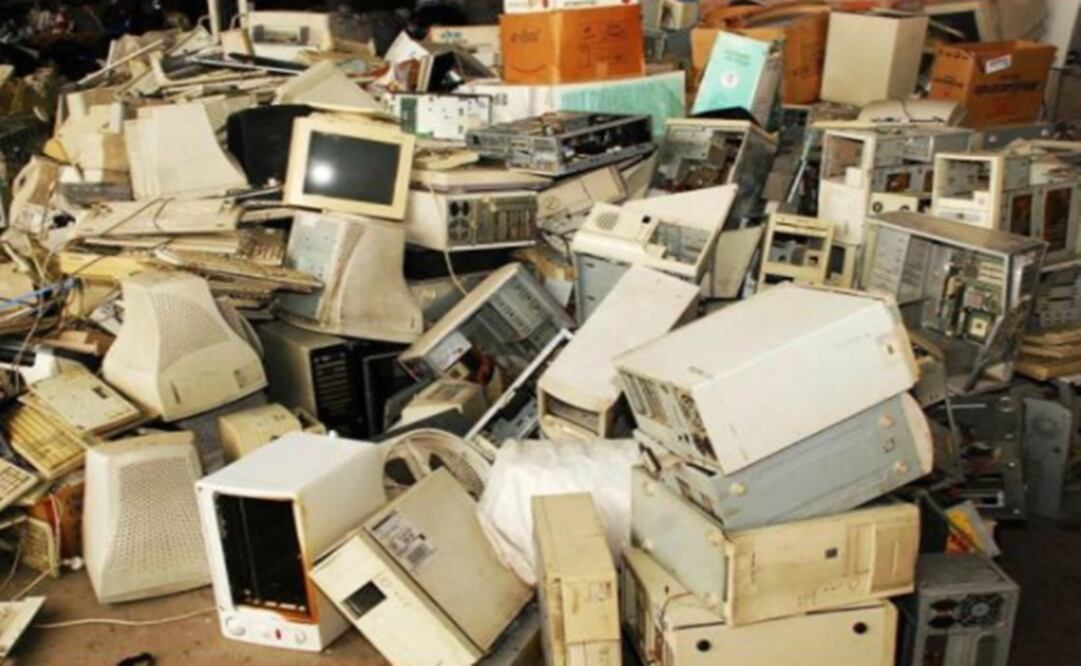 Mexico generates roughly 1,032 million metric tons of electronic waste annually – Photo: File photo/EL UNIVERSAL
