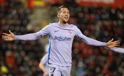 Barcelona consigue primera victoria del año; pese a las bajas por Covid-19 y lesiones
