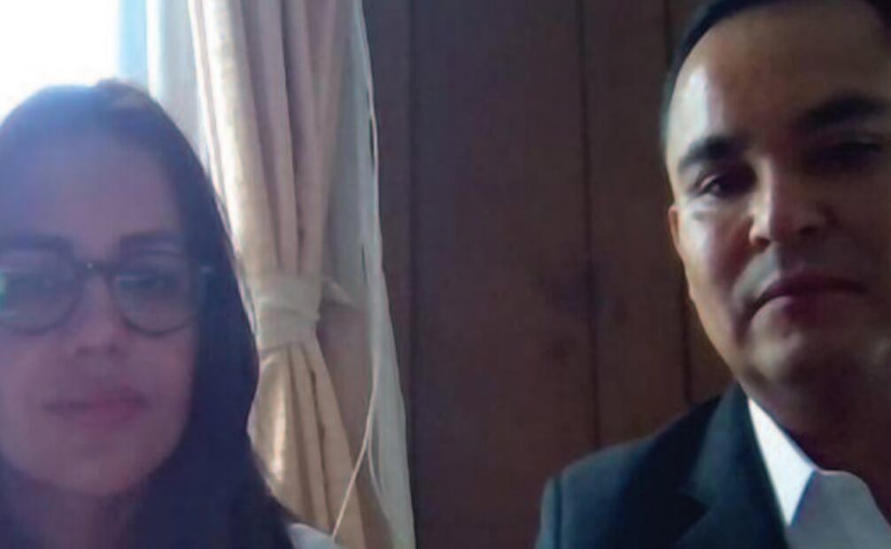 Juan José Zamorano Dávila junto a Alejandra Pulido Briseño, quien en octubre de 2019 renunció a su puesto como secretaria de Administración del Municipio de Querétaro / Foto: Agencia de Investigación Ambiental (Environmental Investigation Agency–EIA US)