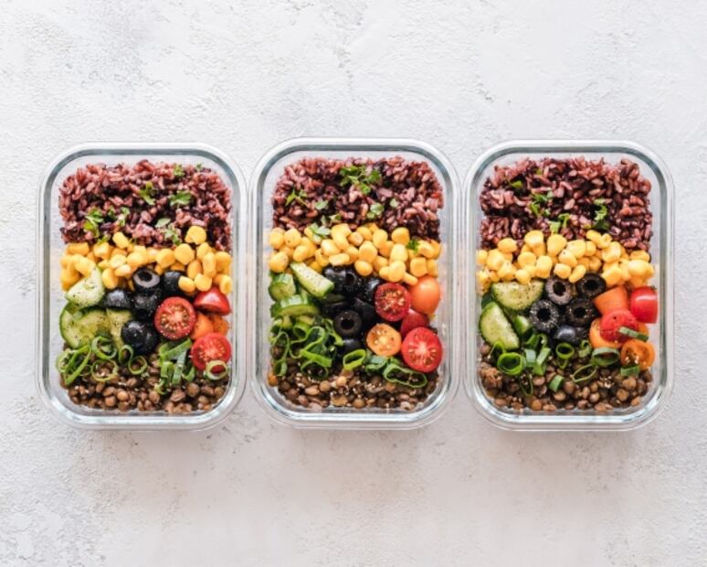 Meal prep, programa tus comidas para lograr tus propósitos de año nuevo