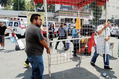 Limpia de ambulantes en Cuauhtémoc; se van 300